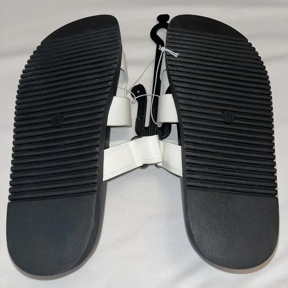 SM New York Steve Madden Moana Women's 10M White Black Slides Sandals Flatform
